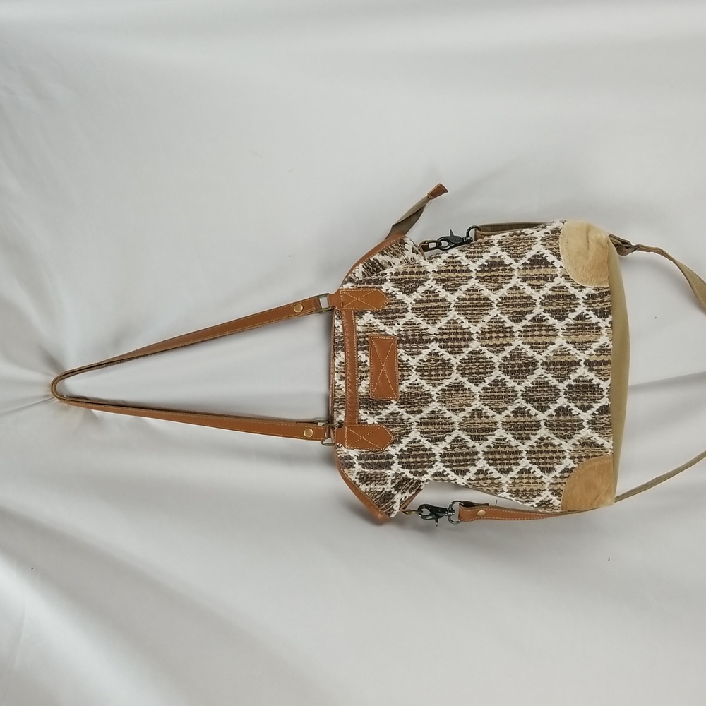 Myra bag